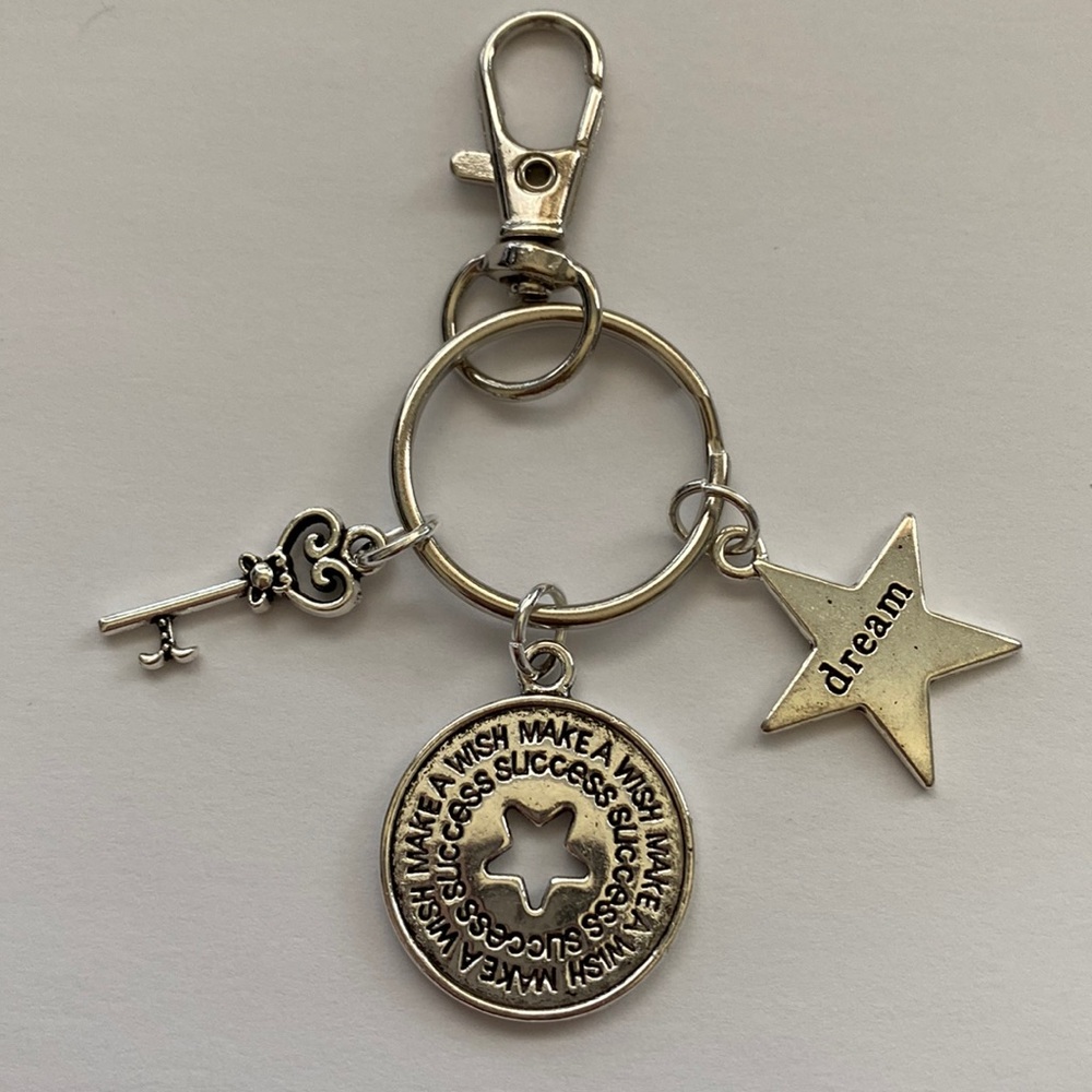 Make a Wish- Success 🔑 Keyring